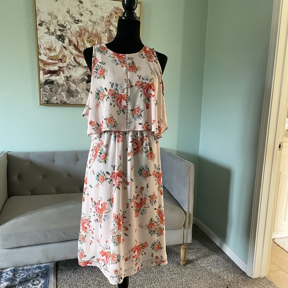 Floral Cold Shoulder MIDI Dress - Picture 1 of 15